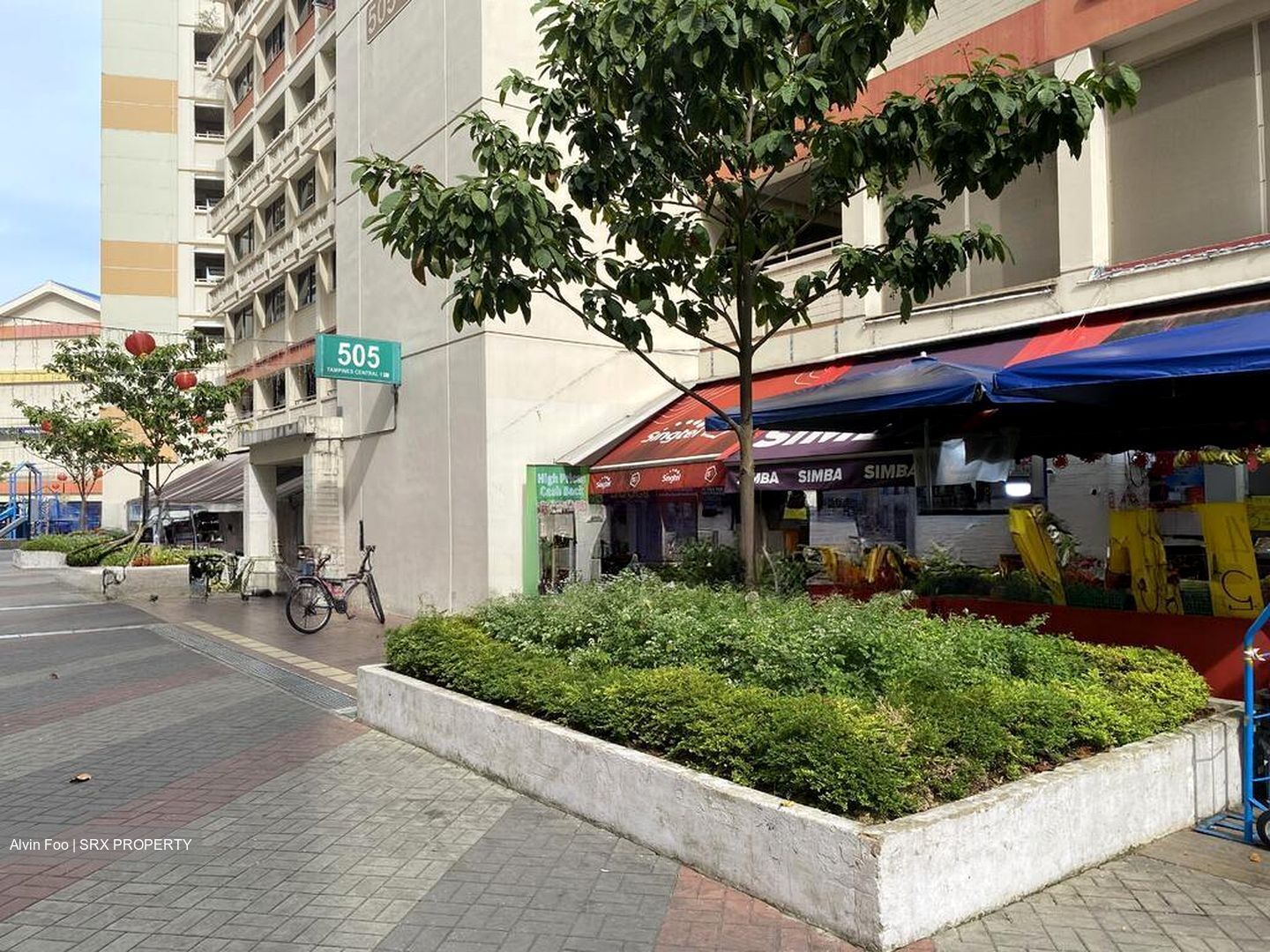 Tampines Heart (D18), Shop House #523192161
